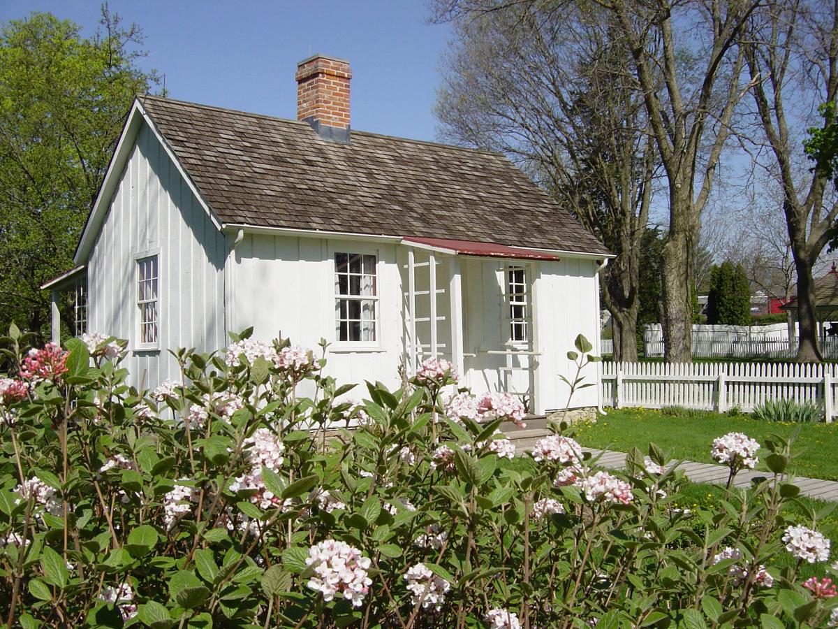 Homes of the Hoovers The Herbert Hoover Presidential Library and Museum